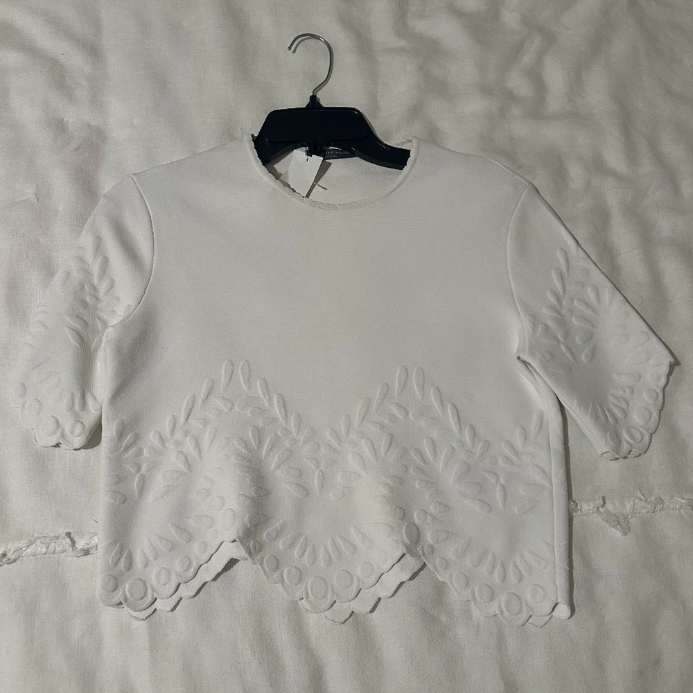 Alexander McQueen Knit Cropped Top in White / Size Small / Never Worn